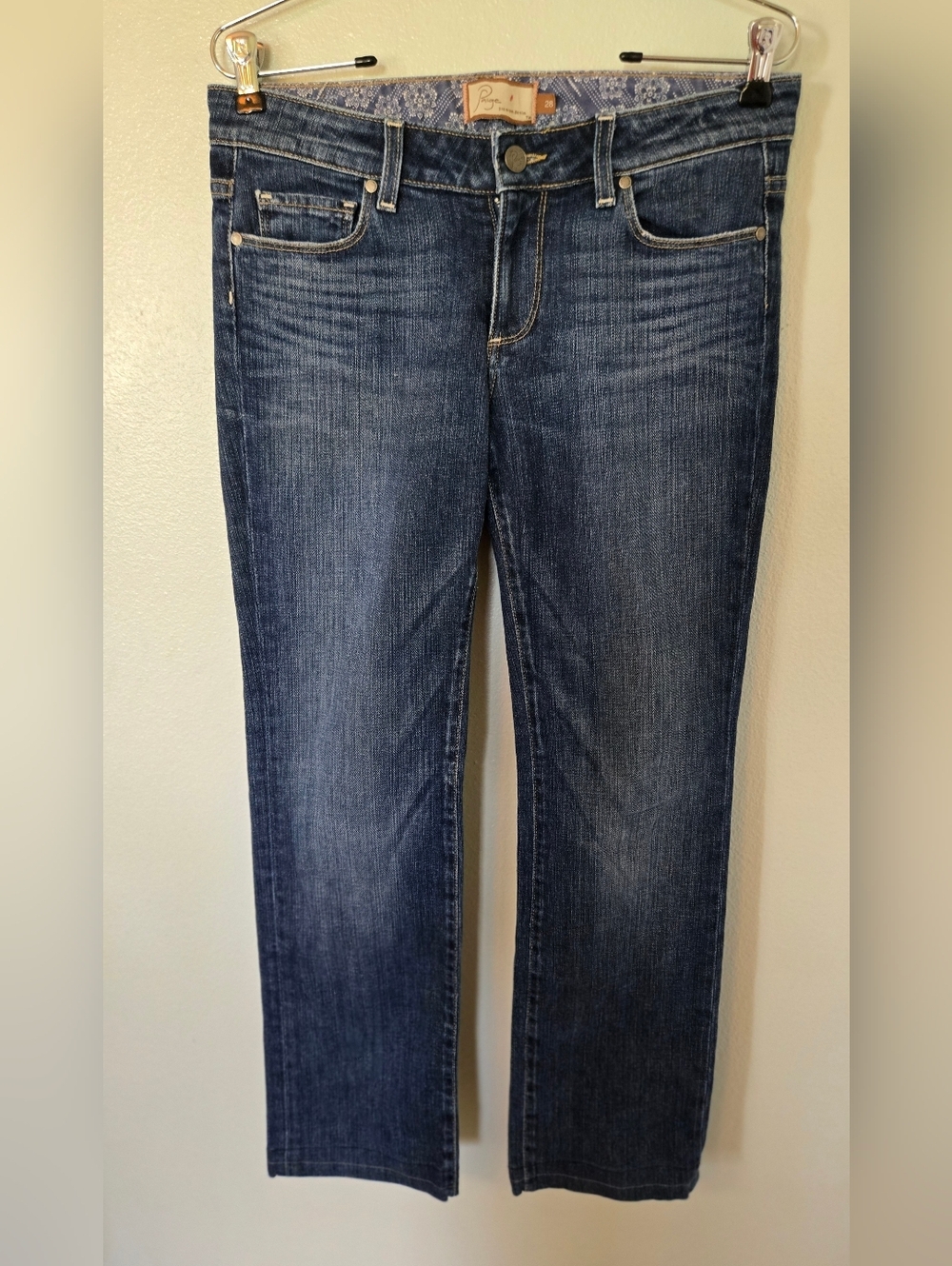 Paige | Y2K Low Rise Straight Leg Jeans Size 28